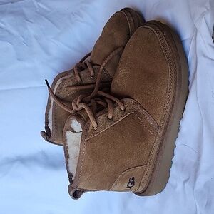 UGG Kids Brown Suede Lace-Up Boots